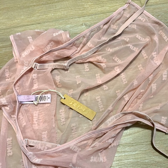 SEXY sheer logo thong bodysuit🔥💕 SKIMS NWT - Picture 3 of 4